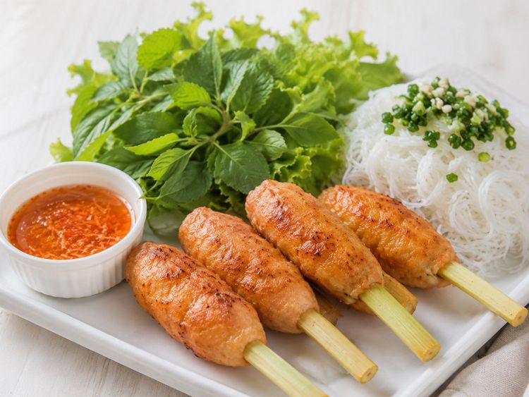 Chao Tom Recipe: Vietnamese Shrimp on Sugarcane