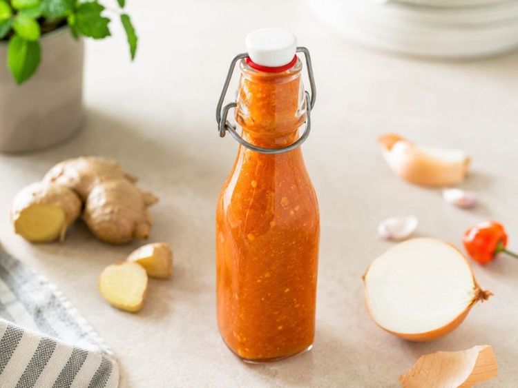 Ghost Pepper Hot Sauce Recipe: How to Make It at Home