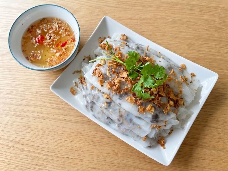 Banh Cuon Recipe - Vietnamese Steamed Rice Rolls Made in a Skillet