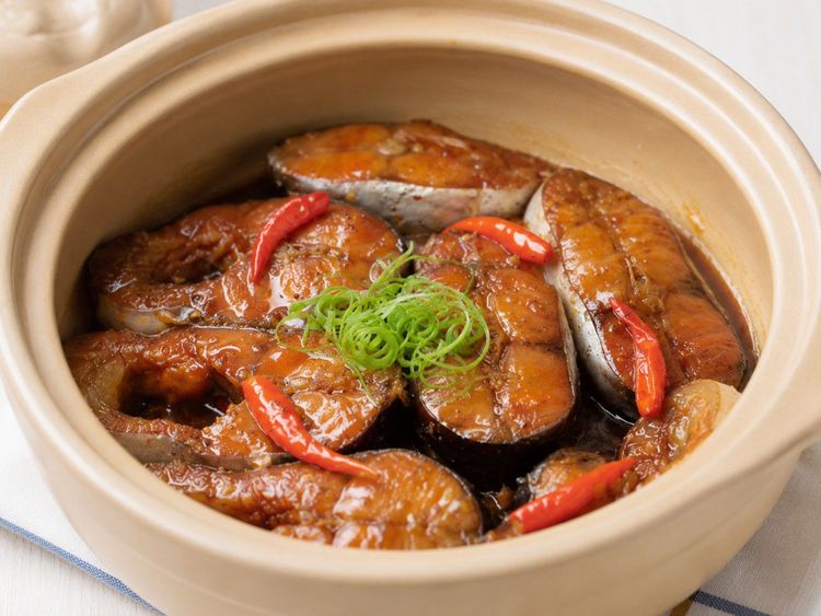 Vietnamese Catfish Recipe | Caramelized Catfish in Clay Pot