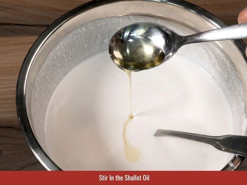 Adding shallot oil into banh uot batter to improve texture and reduce sticking during cooking