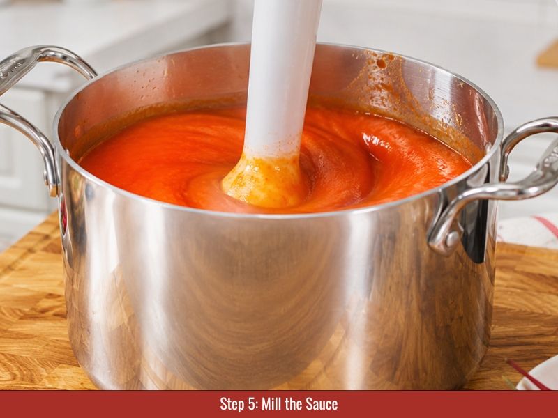Strain Thai chili hot sauce