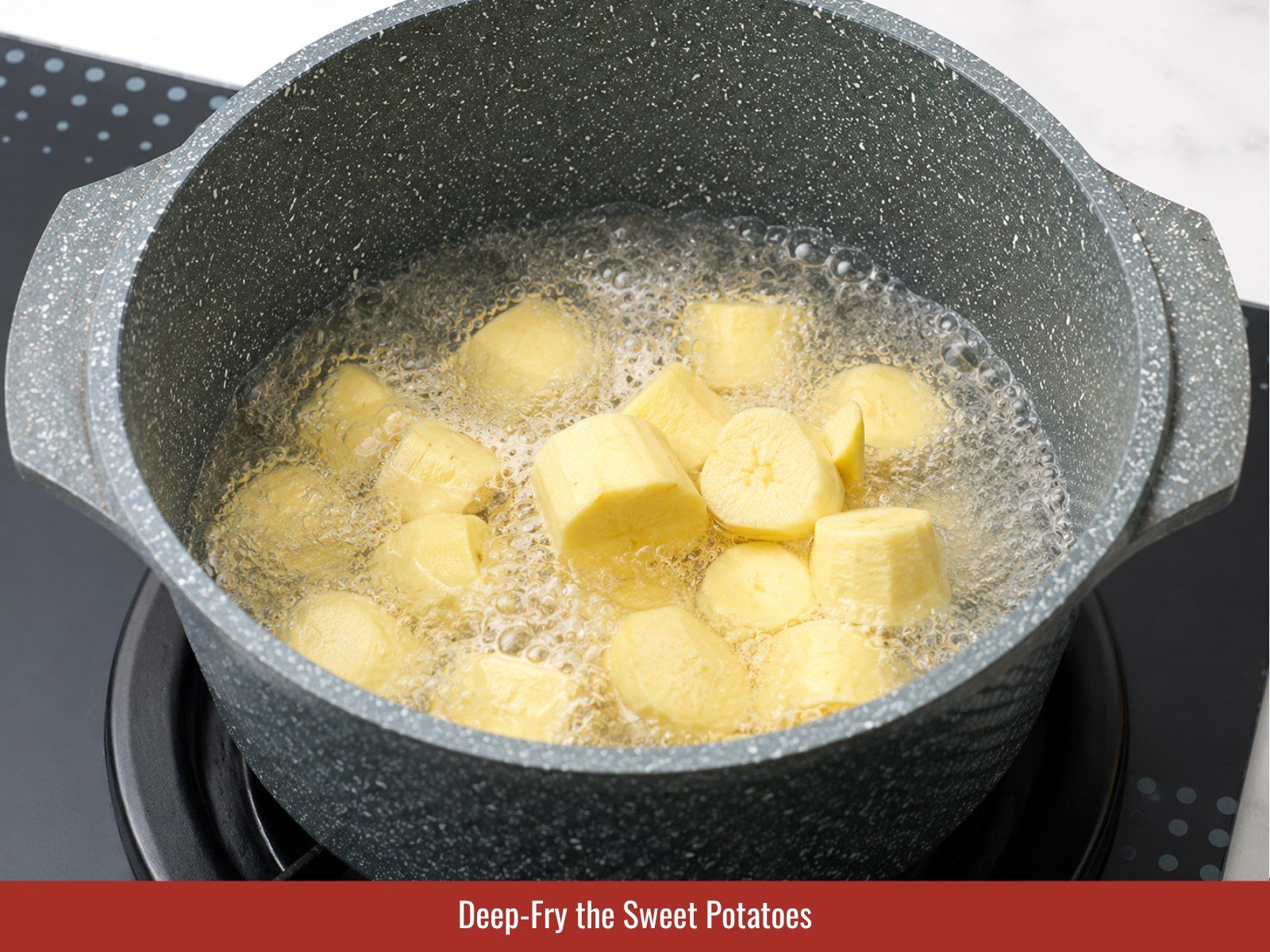Fry sweet potatoes for curry